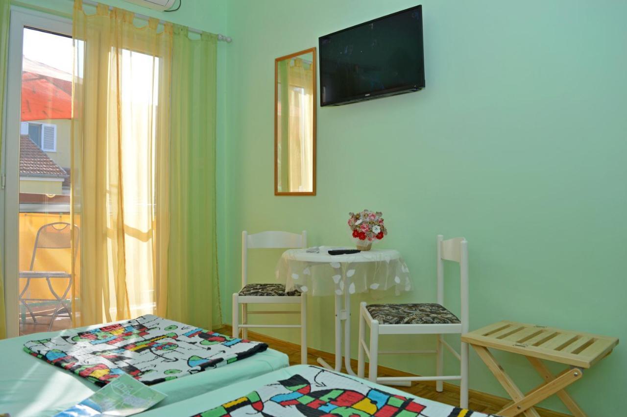Apartment And Rooms Katica Biograd Na Moru Exterior photo