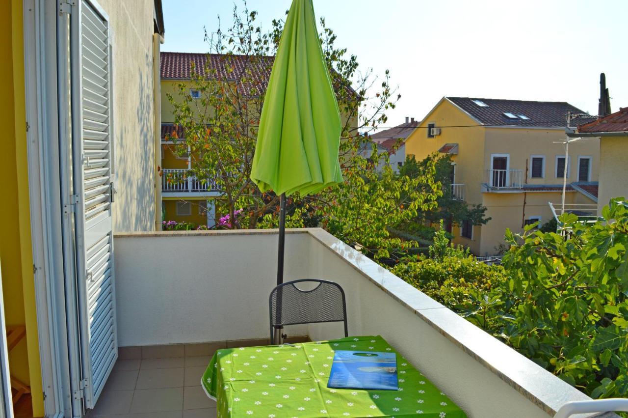 Apartment And Rooms Katica Biograd Na Moru Exterior photo